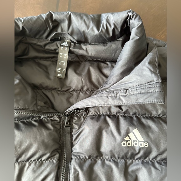 Men’s Black Adidas Puffer Vest - Picture 2 of 7